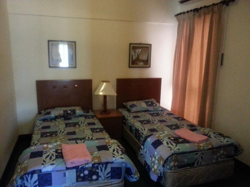T & H Vacation Condo @Marina Court Kota Kinabalu Room photo