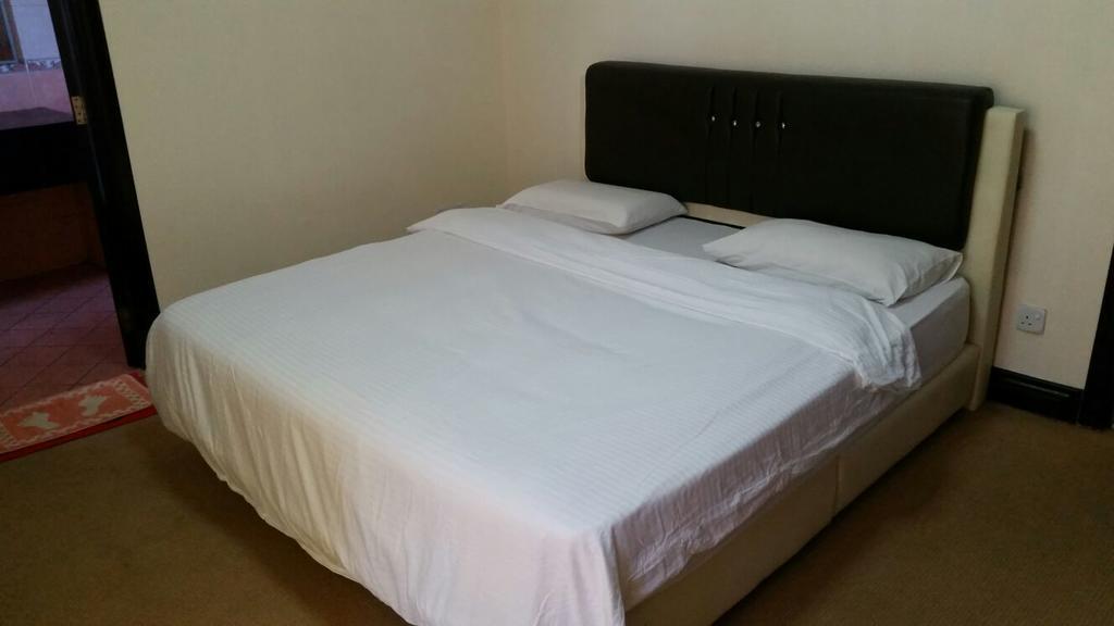 T & H Vacation Condo @Marina Court Kota Kinabalu Room photo