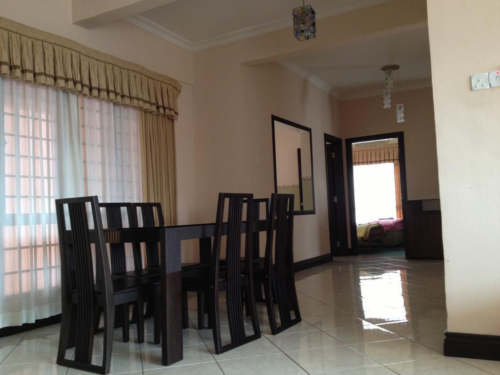 T & H Vacation Condo @Marina Court Kota Kinabalu Room photo