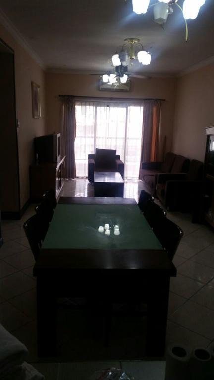 T & H Vacation Condo @Marina Court Kota Kinabalu Room photo
