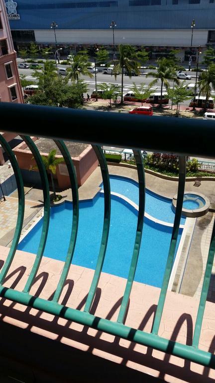 T & H Vacation Condo @Marina Court Kota Kinabalu Exterior photo