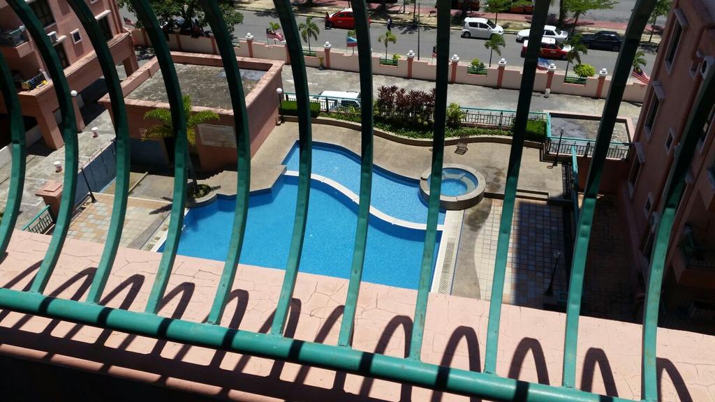 T & H Vacation Condo @Marina Court Kota Kinabalu Room photo